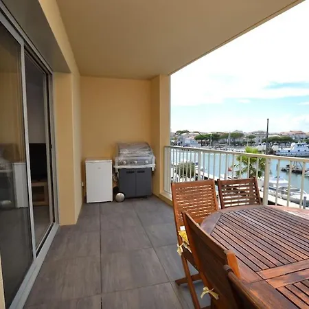 Le Danieli Sur Les Quais *