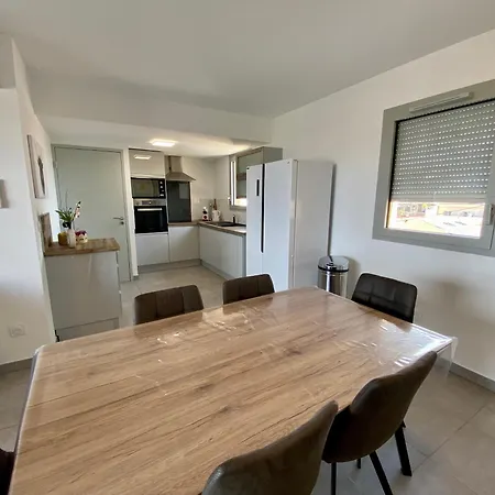 Le Danieli Sur Les Quais * 르그로뒤후아